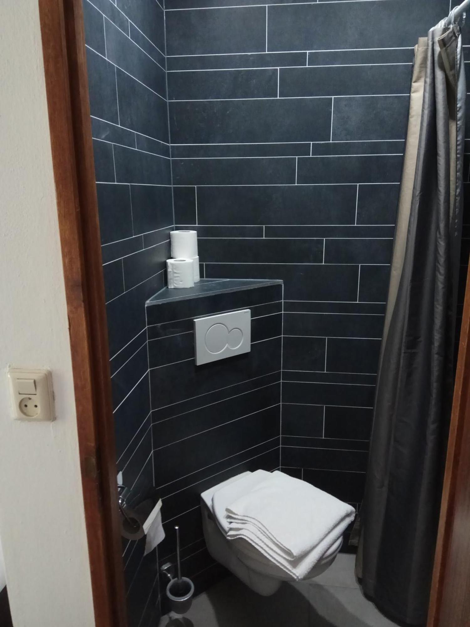 Hotel Bellington Амстердам Стая снимка